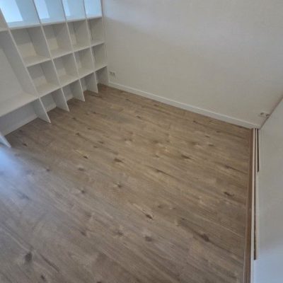 20251021_122126 (Klein)